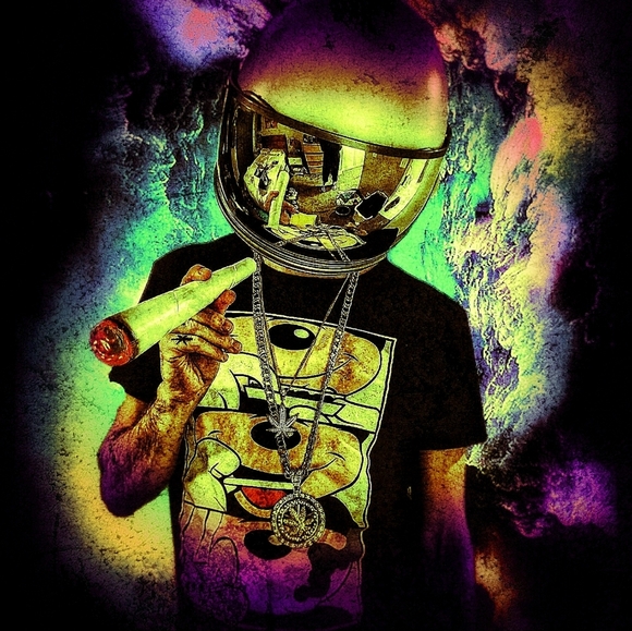 Meet your Posher, Caleb - Picture 1 of 1